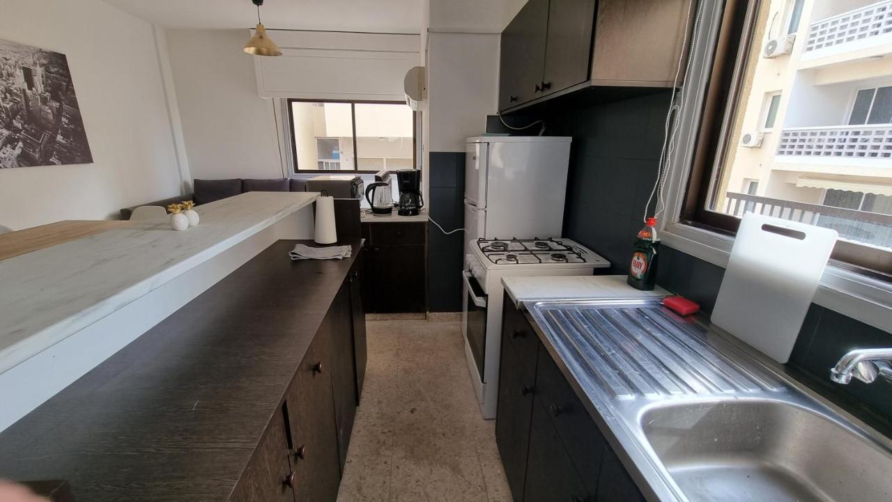 לרנקה Cozy Beach Apt / 100 Mbit+ Netflix / Near Airport מראה חיצוני תמונה